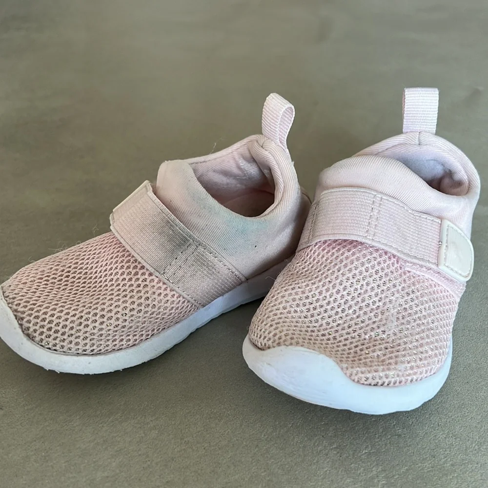 CAT‎ & JACK Toddler Austen Slip-on Water Shoes, Light Pink, 5t